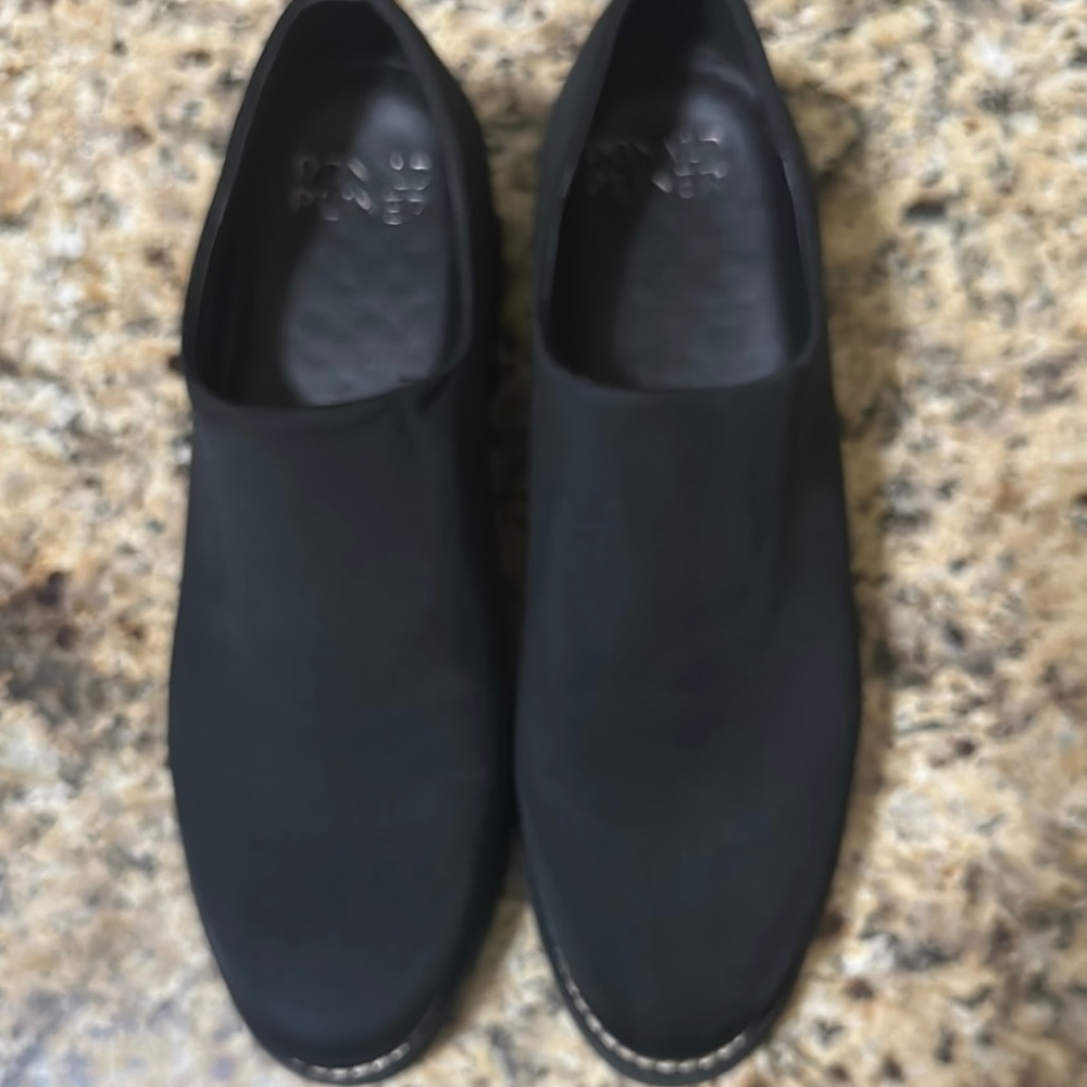 Early Morning Sale!!!$40. Ship $4.99 
Donald Pliner Black Women’s Shoes